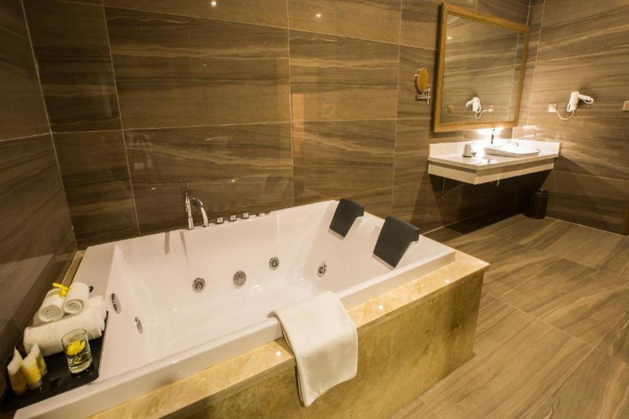 Muong Thanh Luxury Phu Tho Viet Tri Extérieur photo